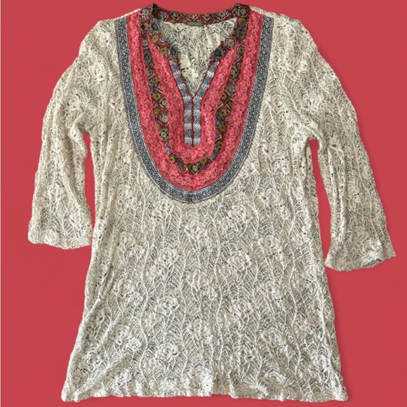 BKE Tops - Buckle Bohemian Lace Tunic Top - Cream and Pink, size L